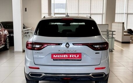 Renault Koleos II, 2017 год, 2 300 000 рублей, 5 фотография