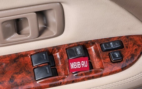 Toyota Land Cruiser Prado 90 рестайлинг, 2001 год, 1 349 000 рублей, 8 фотография