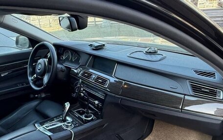 BMW 7 серия, 2013 год, 1 650 000 рублей, 4 фотография