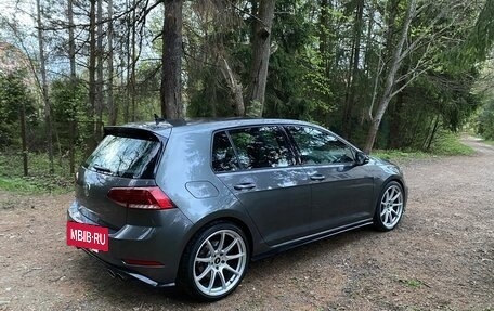 Volkswagen Golf R VII, 2019 год, 2 800 000 рублей, 3 фотография
