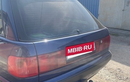 Audi 100, 1993 год, 630 000 рублей, 4 фотография