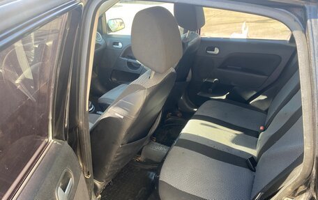 Ford Fiesta, 2007 год, 260 000 рублей, 10 фотография