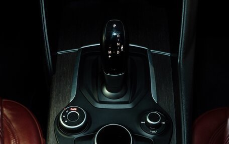 Alfa Romeo Giulia II, 2019 год, 3 500 000 рублей, 11 фотография