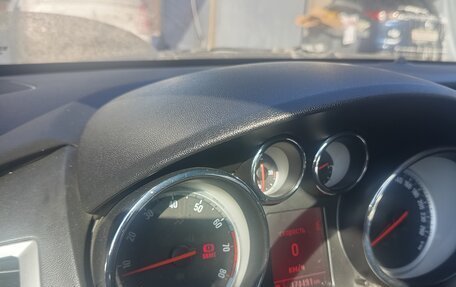 Opel Astra J, 2012 год, 750 000 рублей, 4 фотография