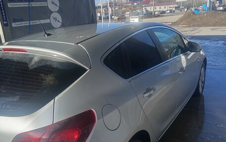 Opel Astra J, 2012 год, 750 000 рублей, 10 фотография