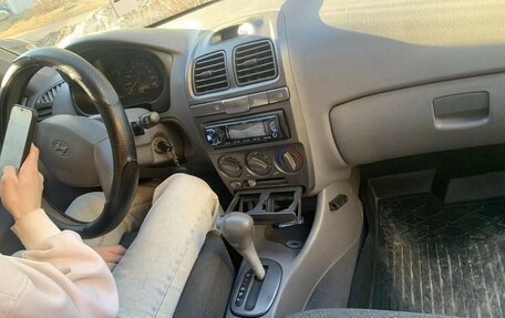 Hyundai Accent II, 2004 год, 335 000 рублей, 4 фотография