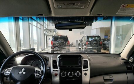 Mitsubishi Pajero Sport II рестайлинг, 2013 год, 1 449 000 рублей, 21 фотография