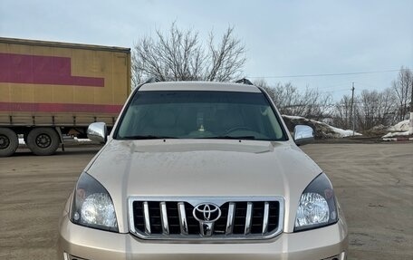 Toyota Land Cruiser Prado 120 рестайлинг, 2008 год, 1 700 000 рублей, 4 фотография