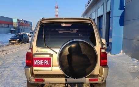Mitsubishi Pajero III рестайлинг, 2005 год, 1 380 000 рублей, 3 фотография