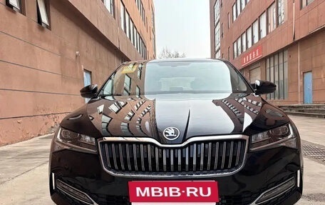 Skoda Superb, 2025 год, 3 047 000 рублей, 2 фотография