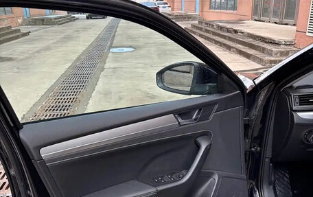 Skoda Superb, 2025 год, 3 047 000 рублей, 15 фотография