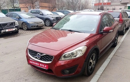 Volvo C30 I рестайлинг, 2010 год, 850 000 рублей, 3 фотография