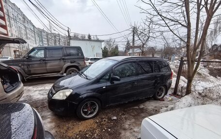 Opel Zafira B, 2008 год, 650 000 рублей, 1 фотография