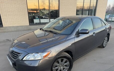 Toyota Camry, 2008 год, 1 290 000 рублей, 2 фотография