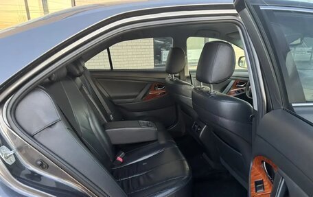 Toyota Camry, 2008 год, 1 290 000 рублей, 26 фотография