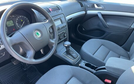 Skoda Octavia, 2005 год, 1 000 000 рублей, 14 фотография