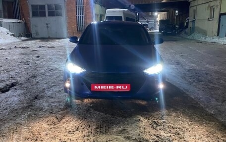 Hyundai Elantra VI рестайлинг, 2017 год, 715 000 рублей, 5 фотография