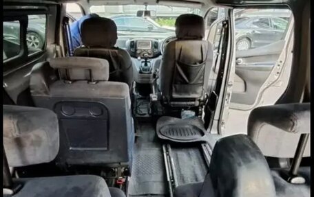 Nissan NV200, 2009 год, 740 000 рублей, 3 фотография