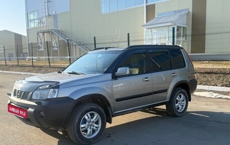 Nissan X-Trail, 2007 год, 820 000 рублей, 2 фотография