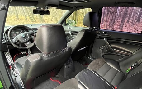 Skoda Octavia RS, 2011 год, 1 500 000 рублей, 12 фотография