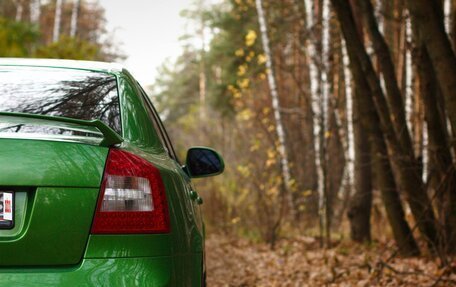 Skoda Octavia RS, 2011 год, 1 500 000 рублей, 10 фотография