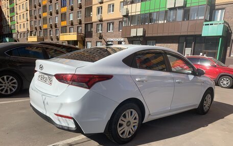 Hyundai Solaris II рестайлинг, 2018 год, 850 000 рублей, 7 фотография