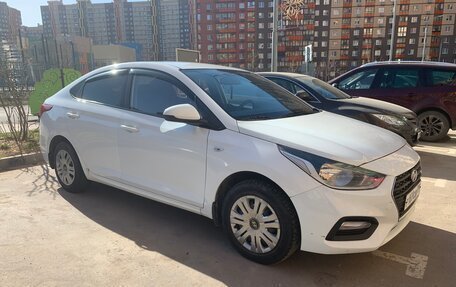 Hyundai Solaris II рестайлинг, 2018 год, 850 000 рублей, 4 фотография