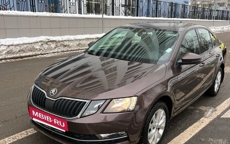 Skoda Octavia, 2018 год, 1 850 000 рублей, 4 фотография