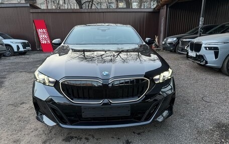 BMW 5 серия, 2026 год, 14 200 000 рублей, 3 фотография