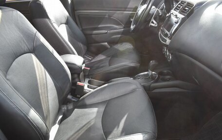 Mitsubishi ASX I рестайлинг, 2014 год, 1 350 000 рублей, 10 фотография