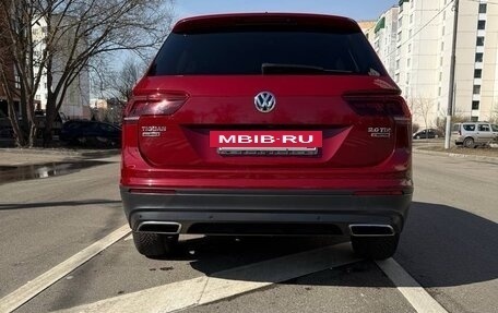 Volkswagen Tiguan II, 2019 год, 3 600 000 рублей, 5 фотография