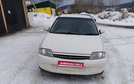 Ford Laser IV, 2000 год, 550 000 рублей, 1 фотография