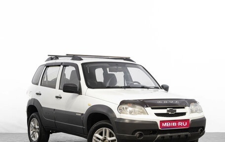 Chevrolet Niva I рестайлинг, 2015 год, 599 000 рублей, 1 фотография