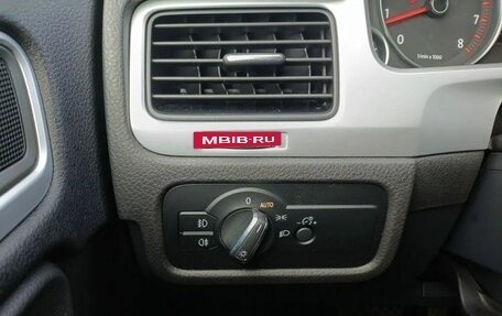 Volkswagen Touareg III, 2013 год, 2 100 000 рублей, 19 фотография