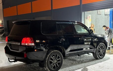 Toyota Land Cruiser 200, 2009 год, 2 470 000 рублей, 10 фотография