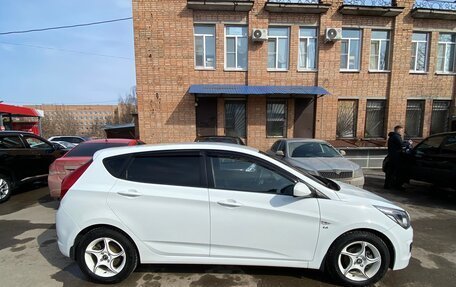 Hyundai Solaris II рестайлинг, 2014 год, 950 000 рублей, 5 фотография