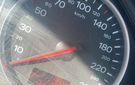 Audi A4, 2002 год, 440 000 рублей, 11 фотография