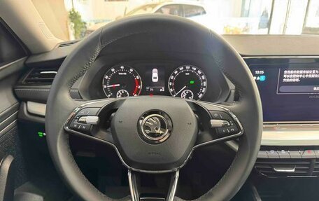 Skoda Octavia IV, 2022 год, 1 565 002 рублей, 8 фотография