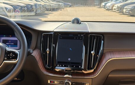 Volvo XC60 II, 2023 год, 5 690 000 рублей, 16 фотография