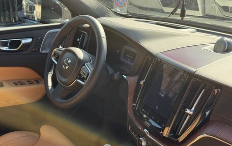 Volvo XC60 II, 2023 год, 5 690 000 рублей, 20 фотография