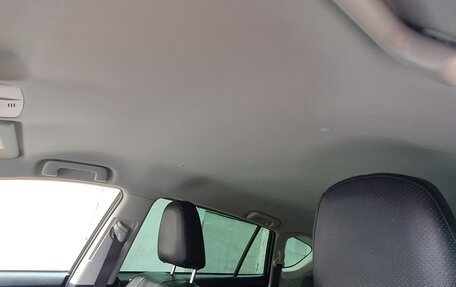 Toyota RAV4, 2015 год, 1 800 000 рублей, 12 фотография