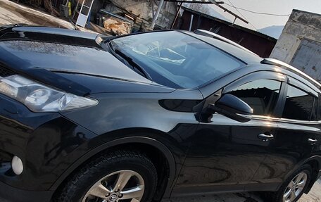 Toyota RAV4, 2015 год, 1 800 000 рублей, 20 фотография