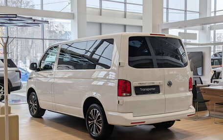 Volkswagen Transporter T6 рестайлинг, 2024 год, 9 790 000 рублей, 5 фотография