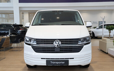 Volkswagen Transporter T6 рестайлинг, 2024 год, 9 790 000 рублей, 2 фотография