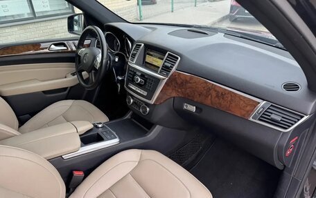 Mercedes-Benz M-Класс, 2012 год, 2 490 000 рублей, 24 фотография