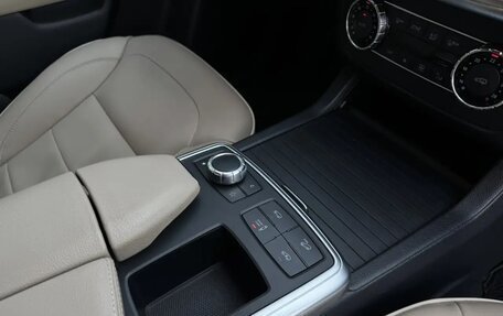 Mercedes-Benz M-Класс, 2012 год, 2 490 000 рублей, 30 фотография