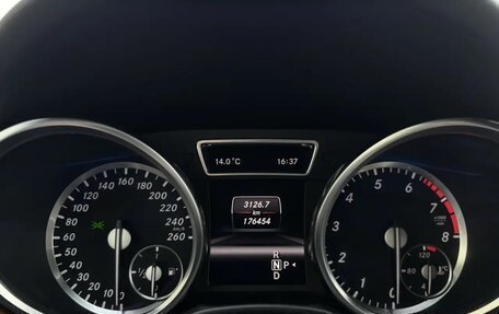 Mercedes-Benz M-Класс, 2012 год, 2 490 000 рублей, 37 фотография