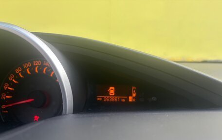 Toyota Verso I, 2012 год, 870 000 рублей, 9 фотография