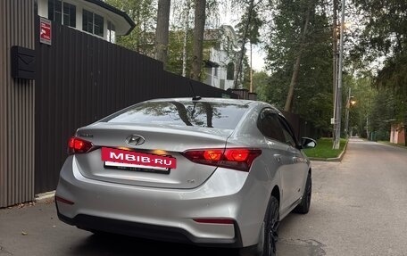 Hyundai Solaris II рестайлинг, 2019 год, 1 200 000 рублей, 4 фотография