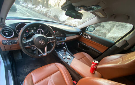 Alfa Romeo Giulia II, 2018 год, 2 499 999 рублей, 9 фотография